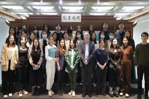 美在形体 赢在心态 | 摩臣5娱乐11月员工培训圆满结束